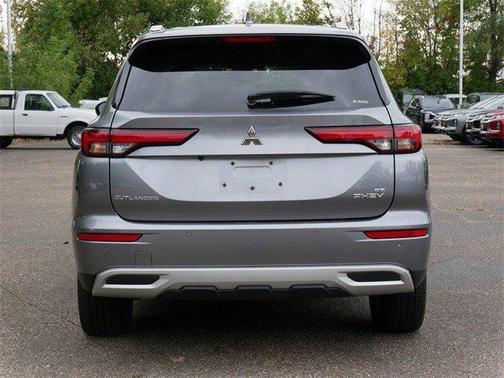 2023 Mitsubishi Outlander PHEV SE S-AWC