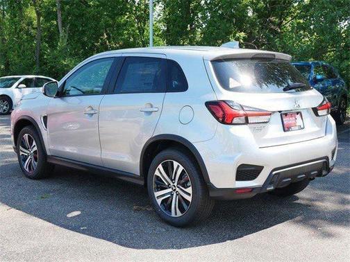 2025 Mitsubishi Outlander Sport SE