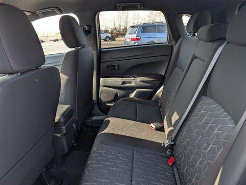Mercury Gray Metallic 2026 Mitsubishi Outlander Sport 2.0 TRAIL EDITION