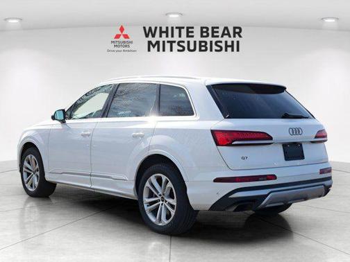 White 2025 Audi Q7 55 Premium Plus