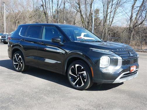 2025 Mitsubishi Outlander PHEV SE S-AWC