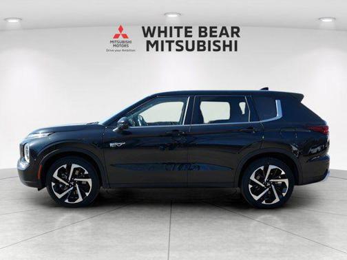 Black Diamond 2025 Mitsubishi Outlander PHEV SE S-AWC