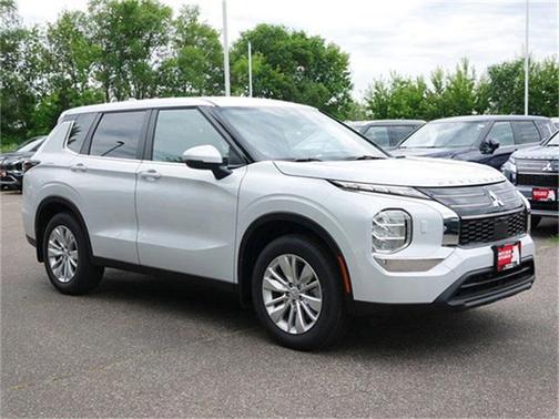 2025 Mitsubishi Outlander ES 2.5 S-AWC