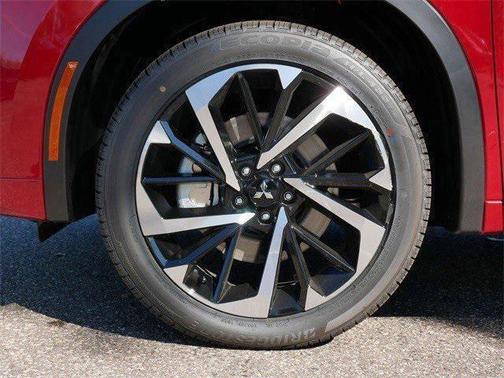 2025 Mitsubishi Outlander PHEV SEL