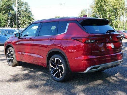 2025 Mitsubishi Outlander PHEV SEL