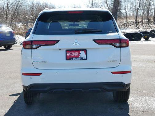 White Diamond 2025 Mitsubishi Outlander PHEV ES S-AWC