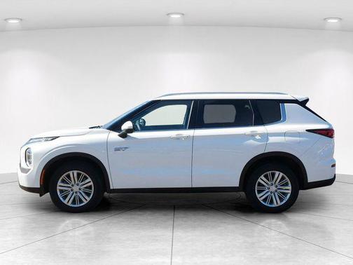 White Diamond 2025 Mitsubishi Outlander PHEV ES S-AWC