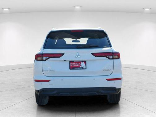 White Diamond 2025 Mitsubishi Outlander PHEV ES S-AWC
