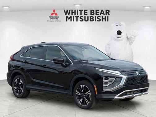 Labrador Black Pearl 2025 Mitsubishi Eclipse Cross SE