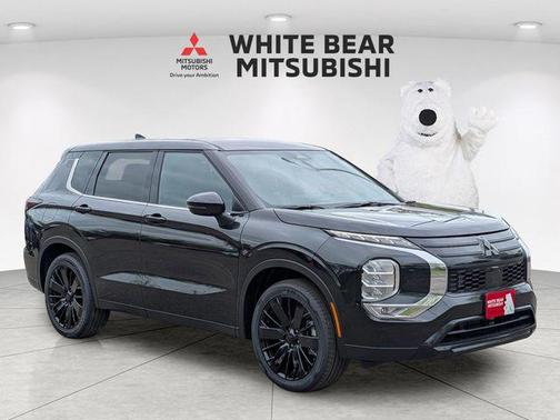 Black Diamond 2026 Mitsubishi Outlander LE S-AWC