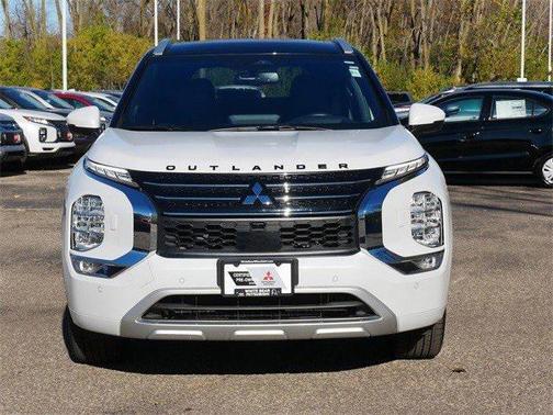 2025 Mitsubishi Outlander PHEV SEL