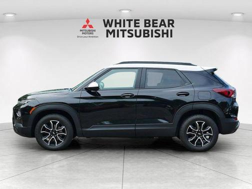 Mosaic Black Metallic 2023 Chevrolet Trailblazer ACTIV
