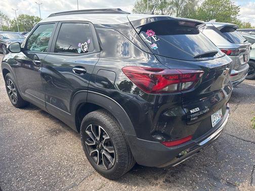 Mosaic Black Metallic 2023 Chevrolet Trailblazer ACTIV
