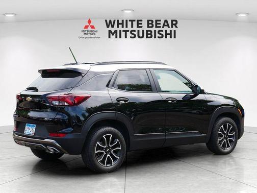 Mosaic Black Metallic 2023 Chevrolet Trailblazer ACTIV