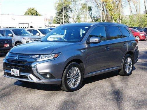 2022 Mitsubishi Outlander PHEV SEL