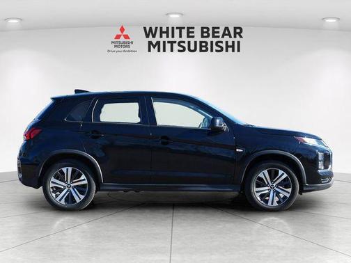Labrador Black Pearl 2025 Mitsubishi Outlander Sport 2.0 ES