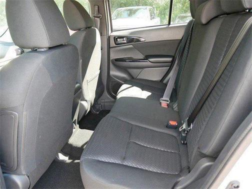 2025 Mitsubishi Eclipse Cross LE