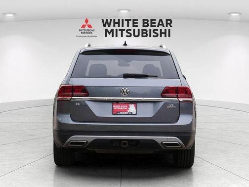 Platinum Gray Metallic 2019 Volkswagen Atlas 3.6L SE w/Technology
