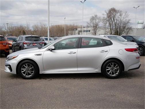 2019 Kia Optima LX