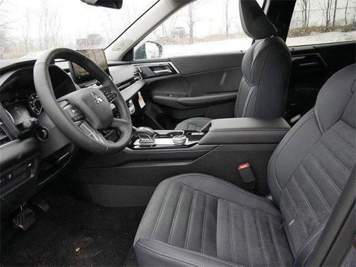 2026 Mitsubishi Outlander SE 1.5T S-AWC