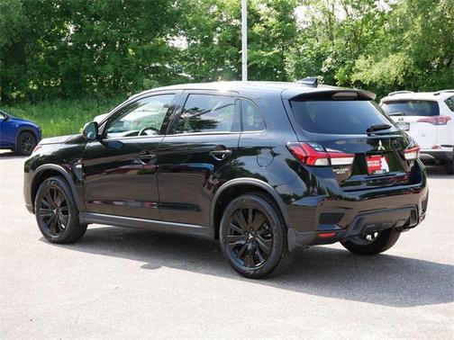 2024 Mitsubishi Outlander Sport 2.0 LE