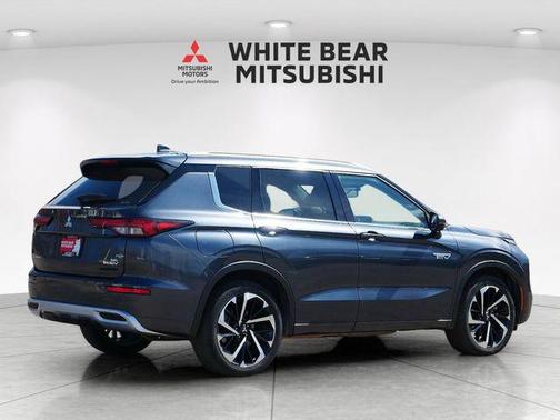 Gray 2024 Mitsubishi Outlander PHEV SEL
