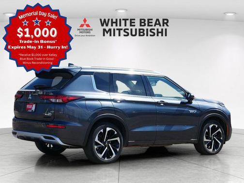 Gray 2024 Mitsubishi Outlander PHEV SEL