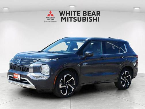 Gray 2024 Mitsubishi Outlander PHEV SEL