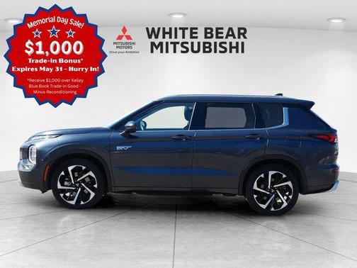 Gray 2024 Mitsubishi Outlander PHEV SEL