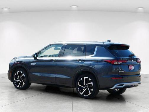 Gray 2024 Mitsubishi Outlander PHEV SEL