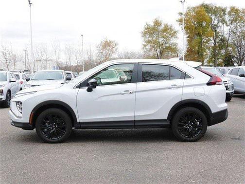 2025 Mitsubishi Eclipse Cross LE