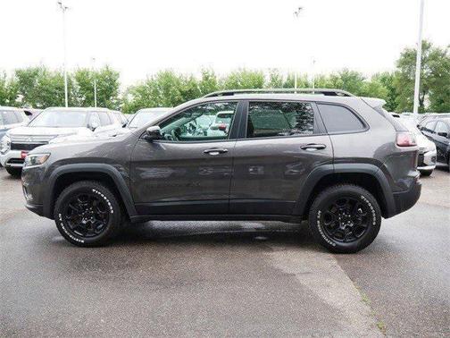 2022 Jeep Cherokee X 4x4