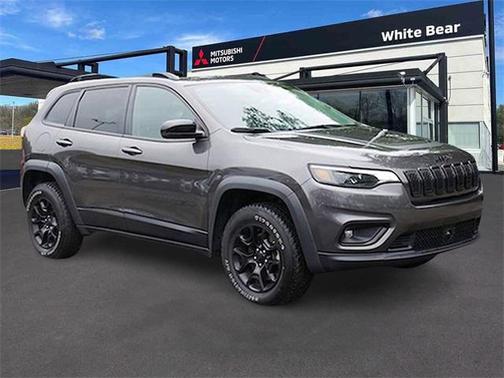 2022 Jeep Cherokee X 4x4