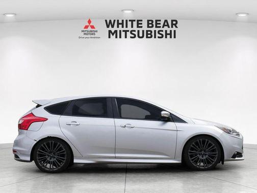 INGOT SILVER METALLIC 2014 Ford Focus ST