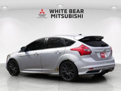 INGOT SILVER METALLIC 2014 Ford Focus ST