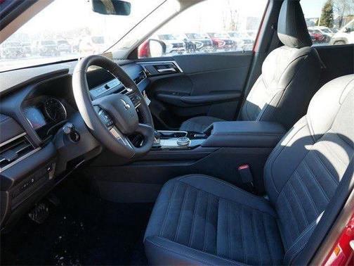 2026 Mitsubishi Outlander SE 1.5T S-AWC