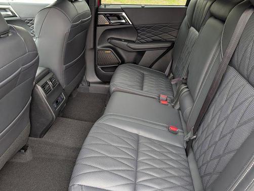 Red Diamond With Black Roof 2026 Mitsubishi Outlander Black Edition S-AWC