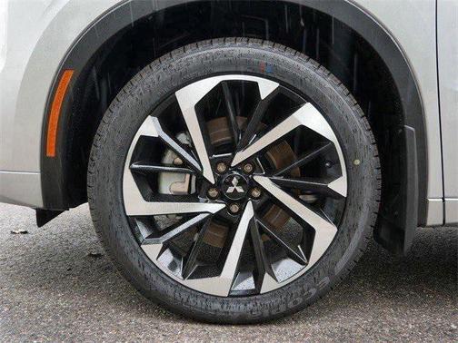 2025 Mitsubishi Outlander PHEV SEL