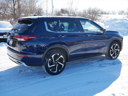 2022 Mitsubishi Outlander SE 2.5 2WD