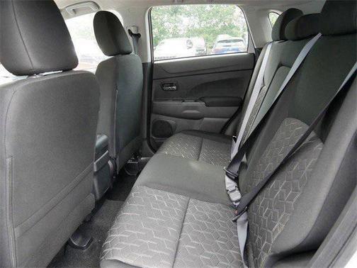 2025 Mitsubishi Outlander Sport 2.0 ES