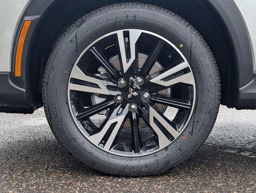 Alloy Silver Metallic 2026 Mitsubishi Eclipse Cross SE