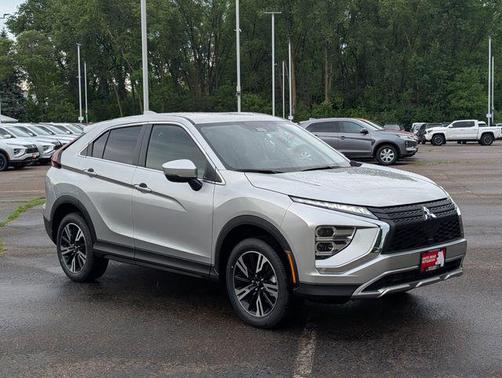 Alloy Silver Metallic 2026 Mitsubishi Eclipse Cross SE