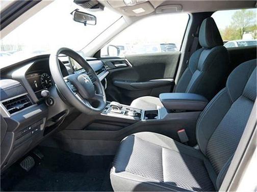 2025 Mitsubishi Outlander PHEV ES S-AWC