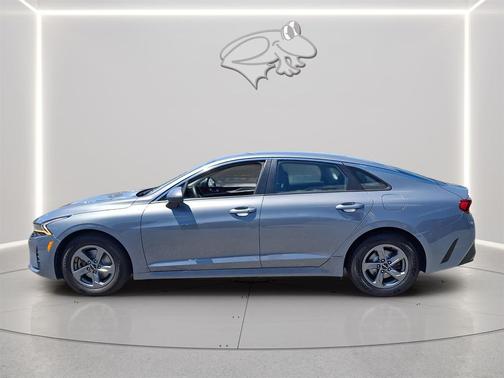 Everlasting Silver 2023 Kia K5 LXS