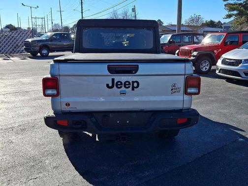 2023 Jeep Gladiator Willys 4x4