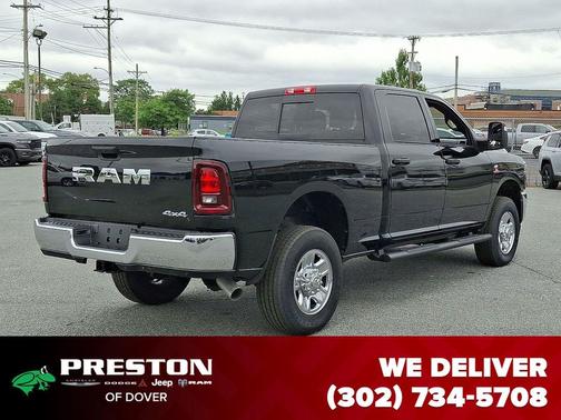 2025 RAM 2500 Tradesman Crew Cab 4x4 6'4' Box