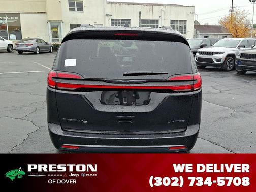 2026 Chrysler Pacifica Limited