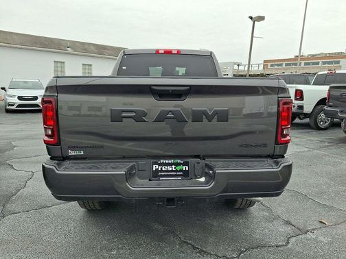 2026 RAM 2500 Big Horn Crew Cab 4x4 6'4' Box