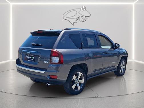 Granite Crystal Metallic Clearcoat 2017 Jeep Compass High Altitude