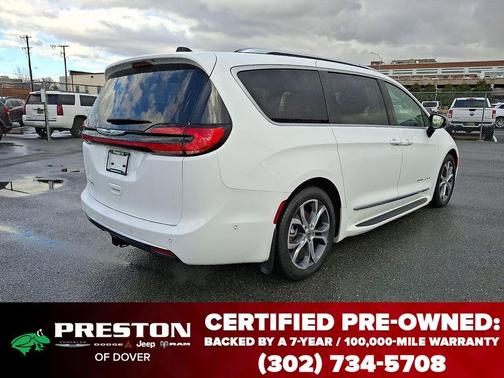 2025 Chrysler Pacifica L